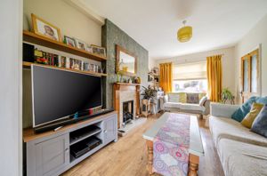 Lounge angle 2- click for photo gallery